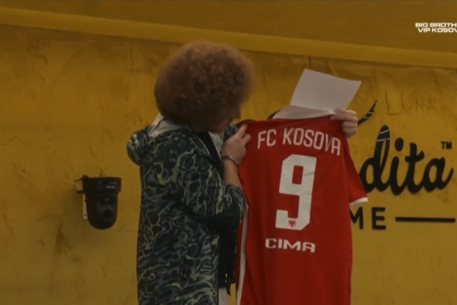 FC Kosova Zürich beim Promi Big Brother von Kosovo!